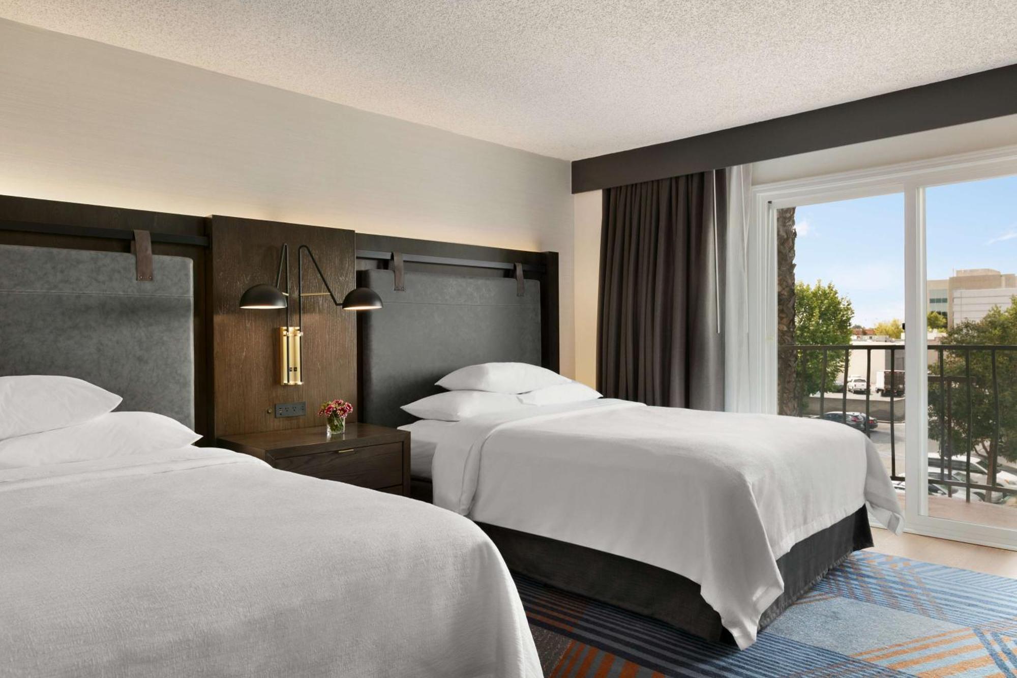 Embassy Suites By Hilton Los Angeles Downey Exterior foto